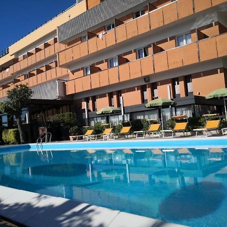 Park Hotel Римини Экстерьер фото