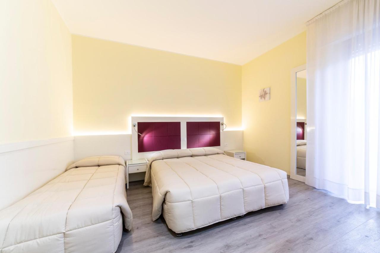 Park Hotel Римини Экстерьер фото
