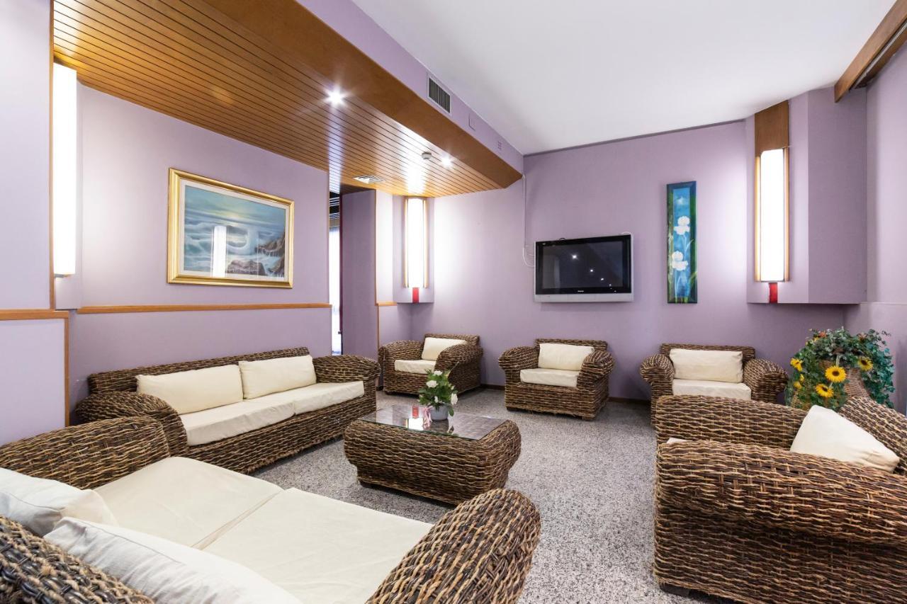 Park Hotel Римини Экстерьер фото