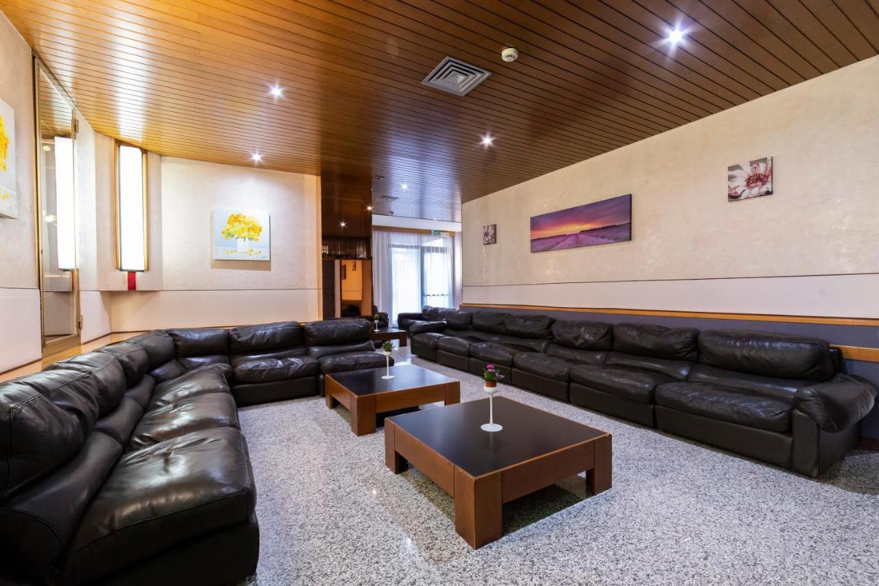 Park Hotel Римини Экстерьер фото