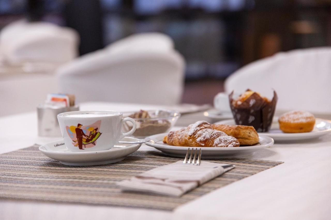 Park Hotel Римини Экстерьер фото